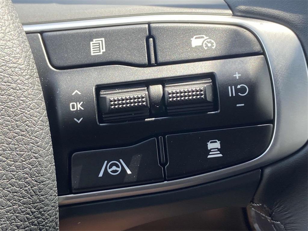 new 2025 Kia K5 car, priced at $31,965