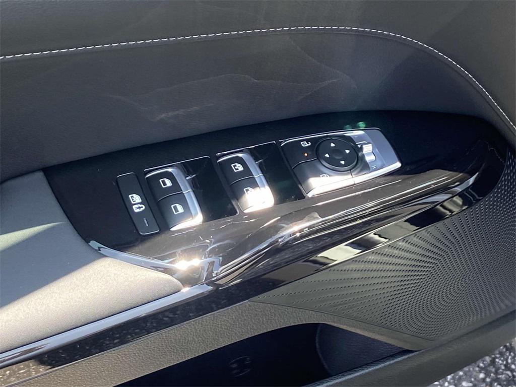 new 2025 Kia K5 car, priced at $31,965