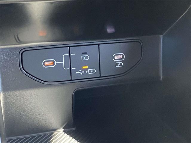 new 2026 Kia Sorento car, priced at $34,425