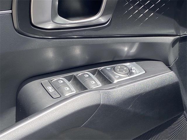 new 2025 Kia Sorento car, priced at $36,685