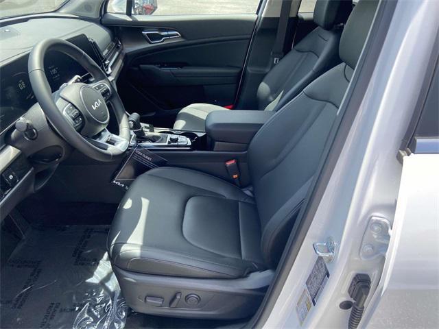 new 2025 Kia Sportage car, priced at $33,530