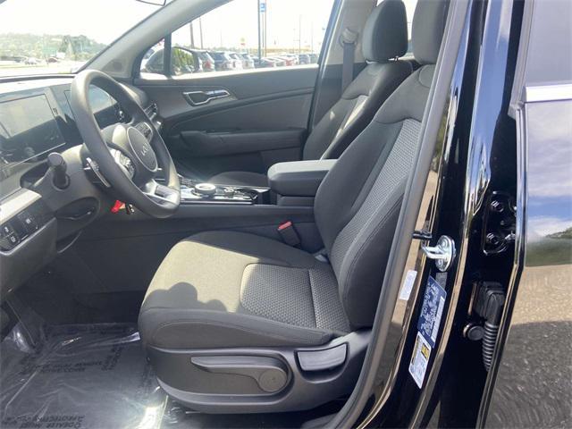 new 2025 Kia Sportage Hybrid car, priced at $30,185