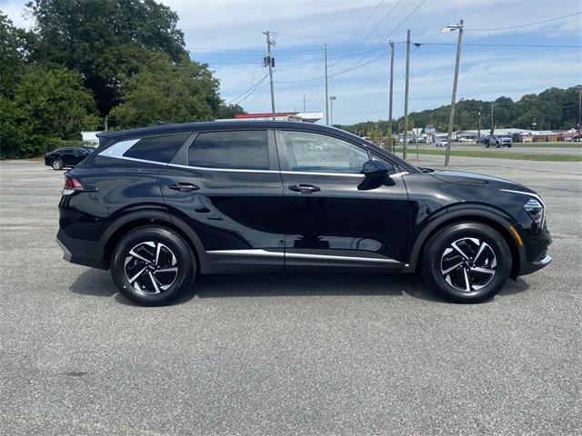 new 2025 Kia Sportage Hybrid car, priced at $30,185