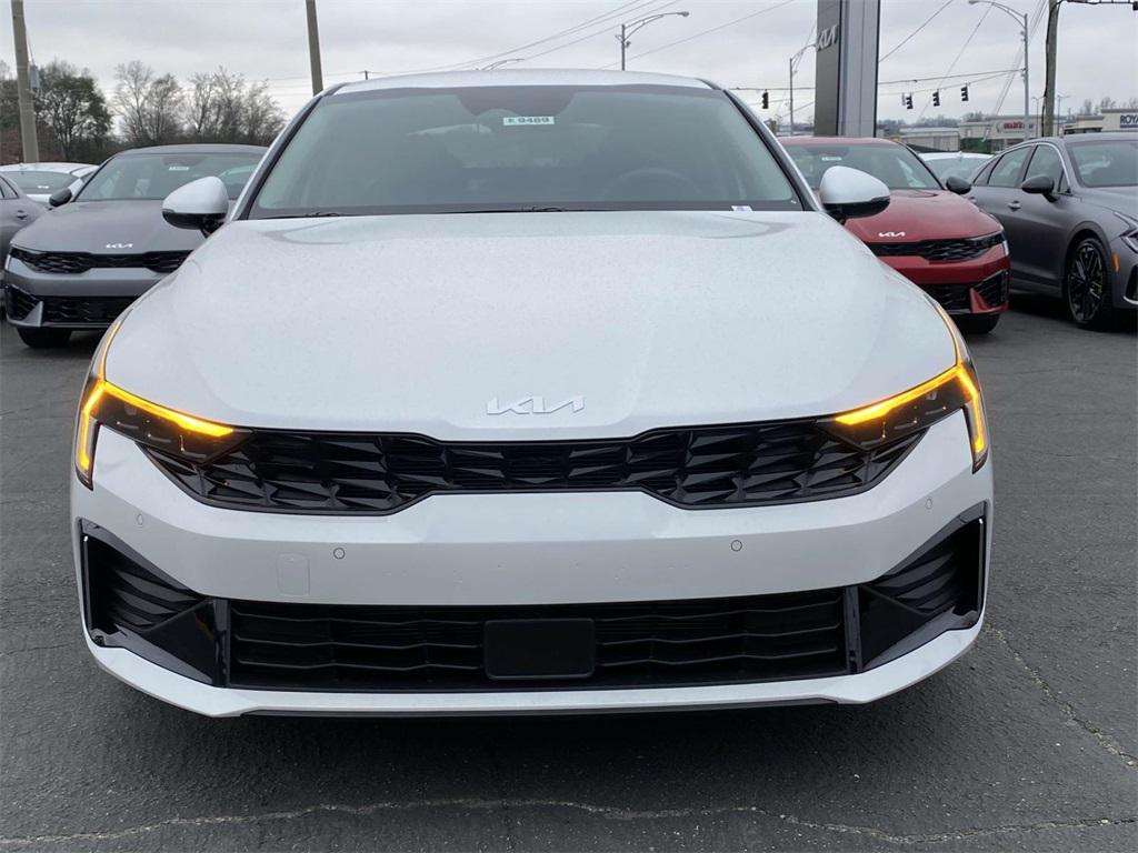 new 2025 Kia K5 car, priced at $28,825