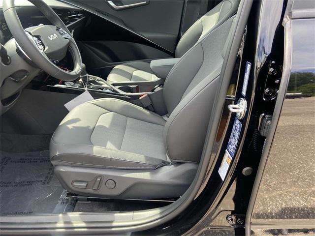 new 2025 Kia Niro car, priced at $32,035