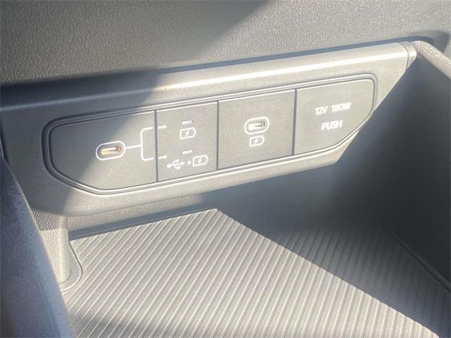 new 2025 Kia K4 car, priced at $24,615