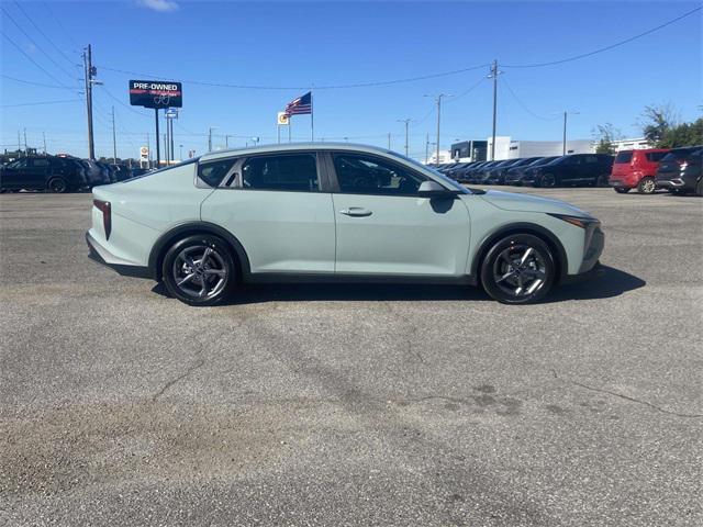 new 2025 Kia K4 car, priced at $24,615