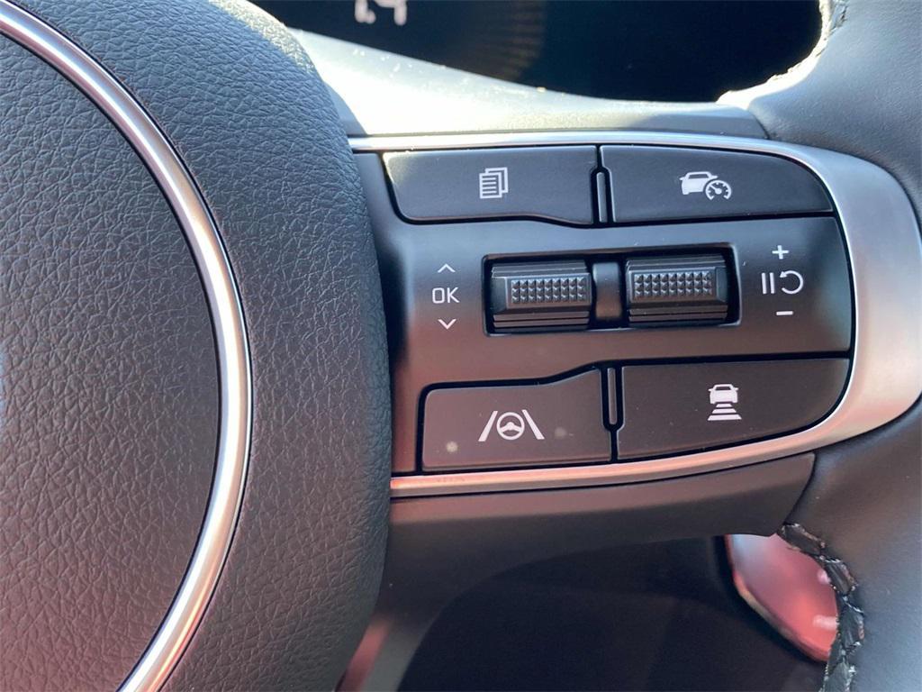 new 2025 Kia K5 car, priced at $31,825