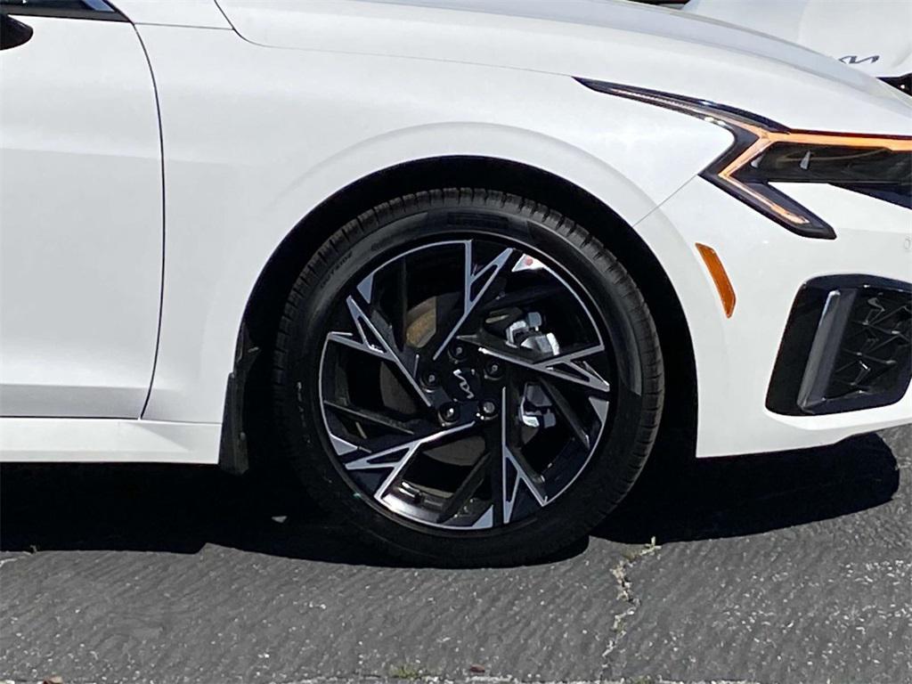 new 2025 Kia K5 car, priced at $31,825