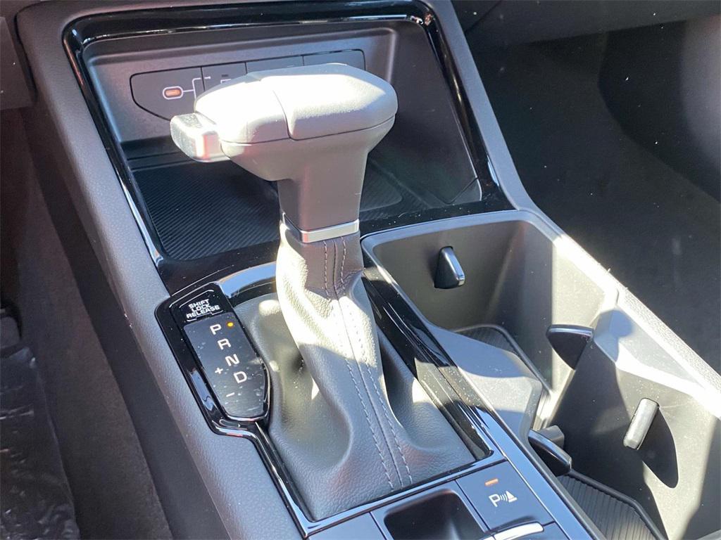 new 2025 Kia K5 car, priced at $31,825