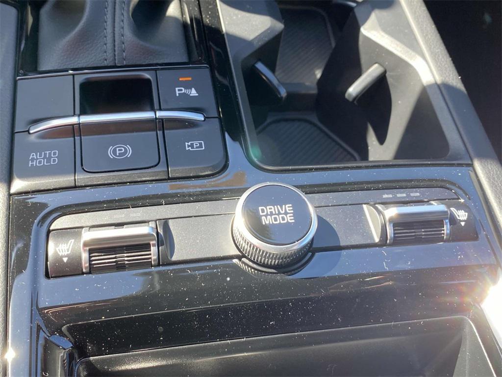 new 2025 Kia K5 car, priced at $31,825