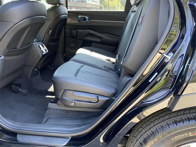 new 2026 Kia Sorento car, priced at $38,705