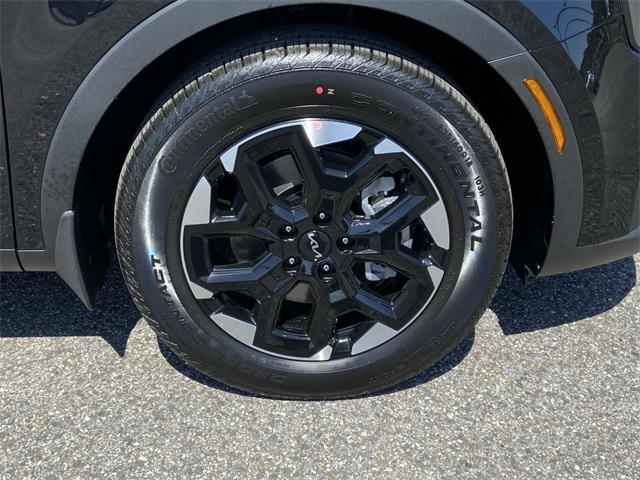 new 2026 Kia Sorento car, priced at $38,705