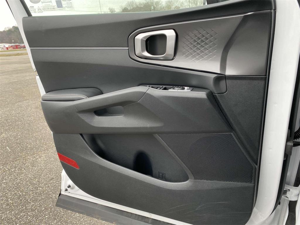 new 2024 Kia Sorento car, priced at $33,473