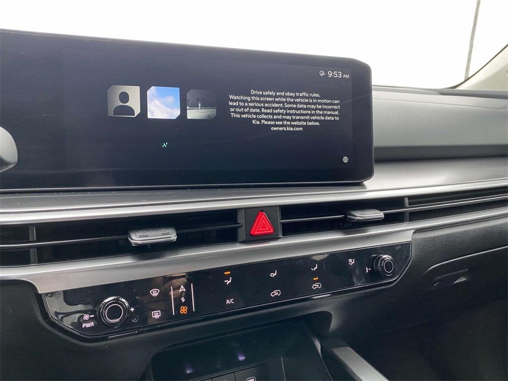 new 2024 Kia Sorento car, priced at $33,473