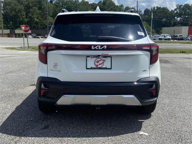 new 2025 Kia Seltos car, priced at $29,275