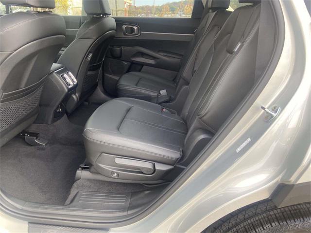 new 2026 Kia Sorento car, priced at $42,525