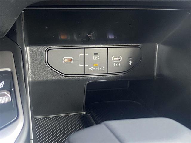 new 2026 Kia Sorento car, priced at $42,525