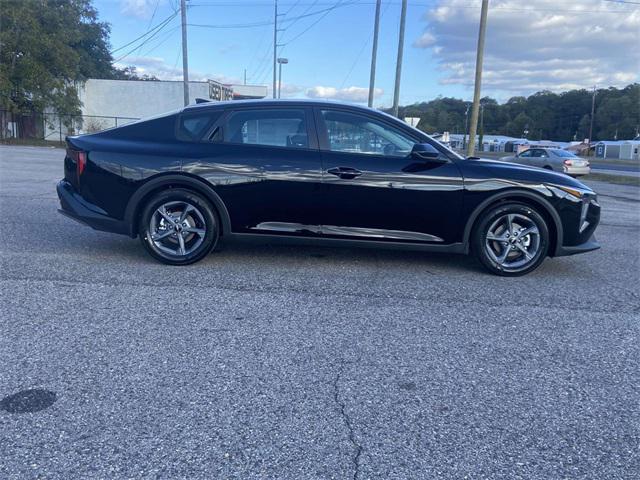 new 2025 Kia K4 car, priced at $24,375