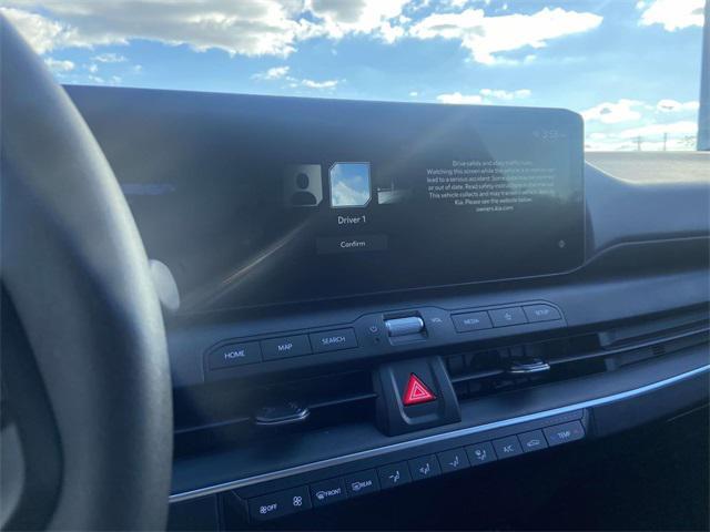 new 2025 Kia K4 car, priced at $24,375