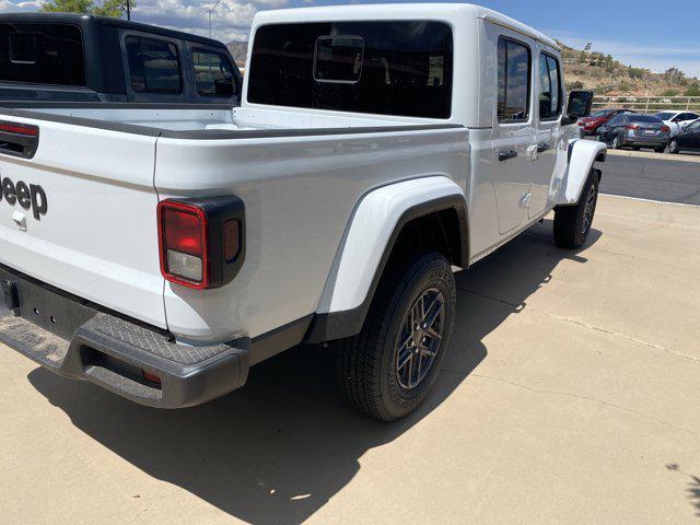 new 2025 Jeep Gladiator car, priced at $49,550