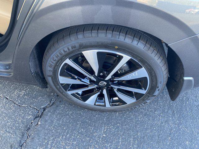new 2025 Nissan Sentra car, priced at $27,670