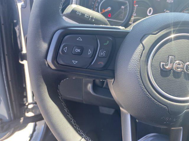 new 2025 Jeep Gladiator car, priced at $48,080