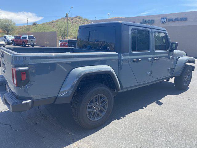 new 2025 Jeep Gladiator car, priced at $48,080