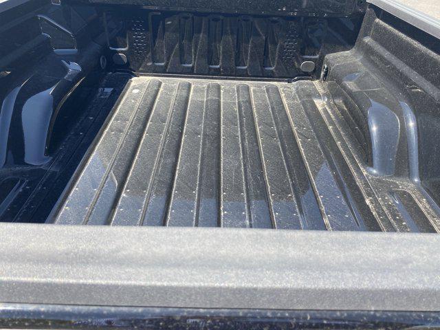 new 2025 Jeep Gladiator car, priced at $41,695