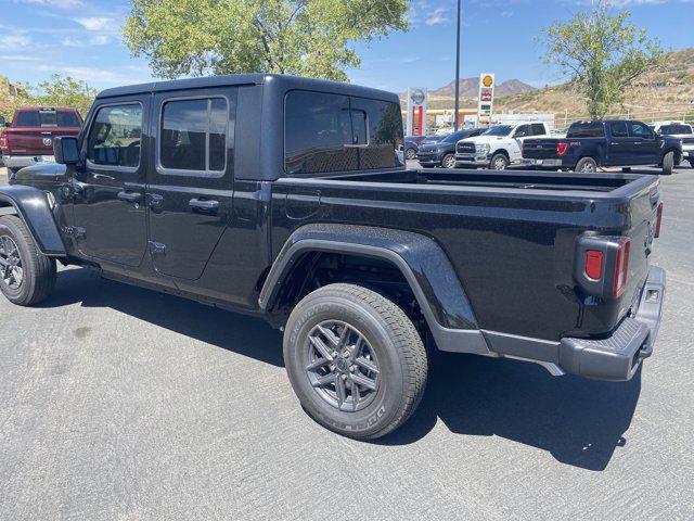 new 2025 Jeep Gladiator car, priced at $41,695