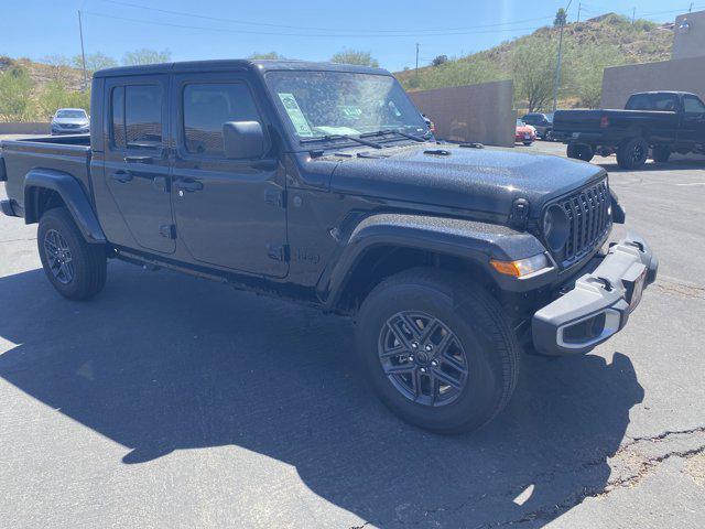 new 2025 Jeep Gladiator car, priced at $41,695
