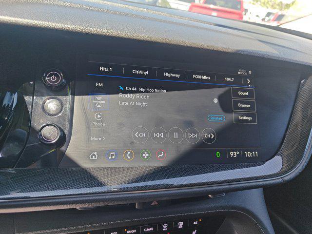 used 2023 Buick Envision car, priced at $23,923