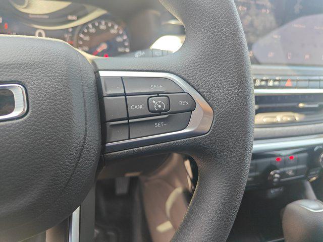 new 2024 Jeep Compass car, priced at $27,090