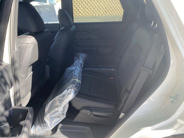 new 2025 Nissan Pathfinder car, priced at $46,620