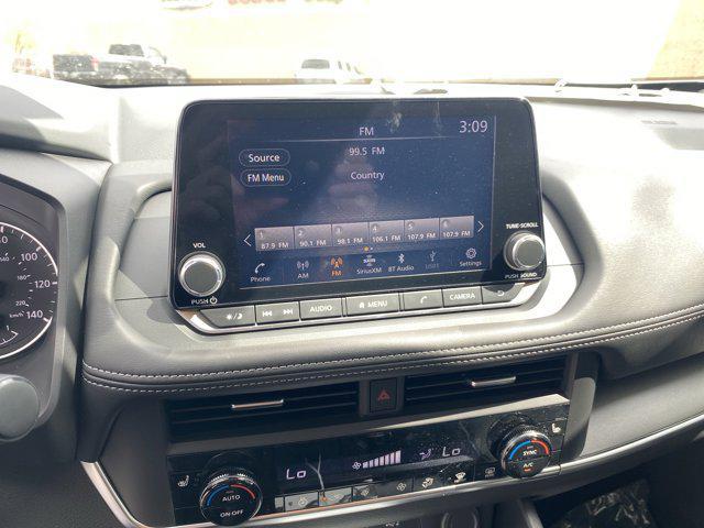 new 2025 Nissan Rogue car, priced at $34,345