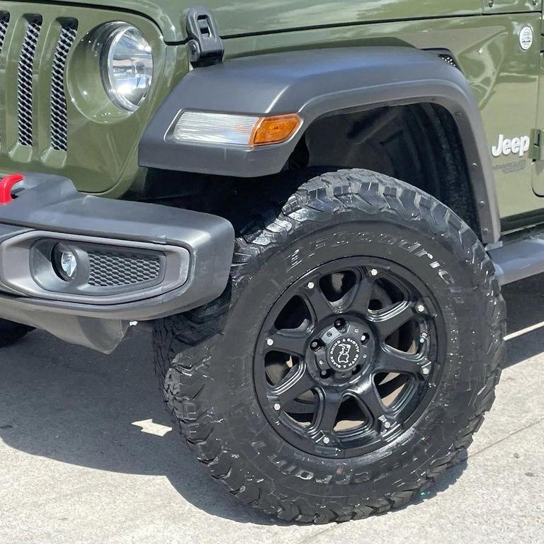 used 2021 Jeep Wrangler car, priced at $25,885