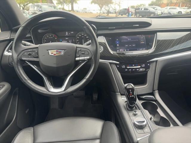 used 2020 Cadillac XT6 car, priced at $28,373