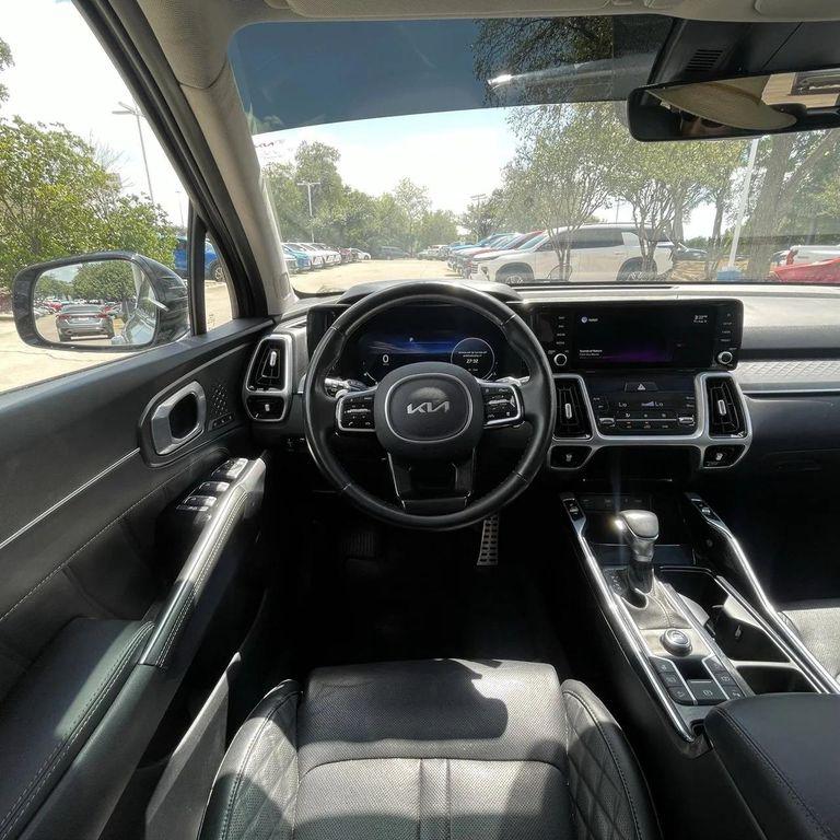 used 2022 Kia Sorento car, priced at $28,108