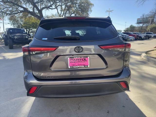 used 2022 Toyota Highlander car, priced at $26,388