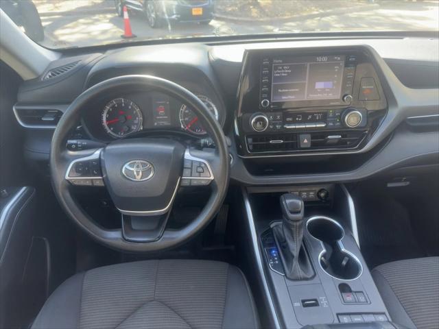 used 2022 Toyota Highlander car, priced at $26,388