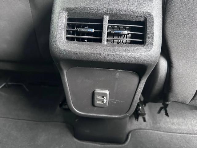 used 2023 Chevrolet Equinox car, priced at $22,991