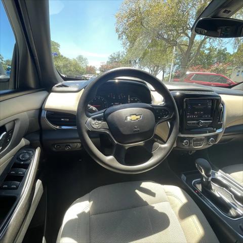 used 2023 Chevrolet Traverse car, priced at $28,991