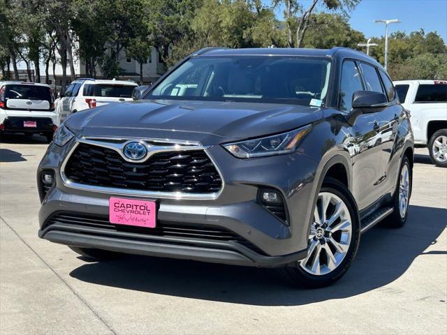 used 2021 Toyota Highlander Hybrid car, priced at $37,756