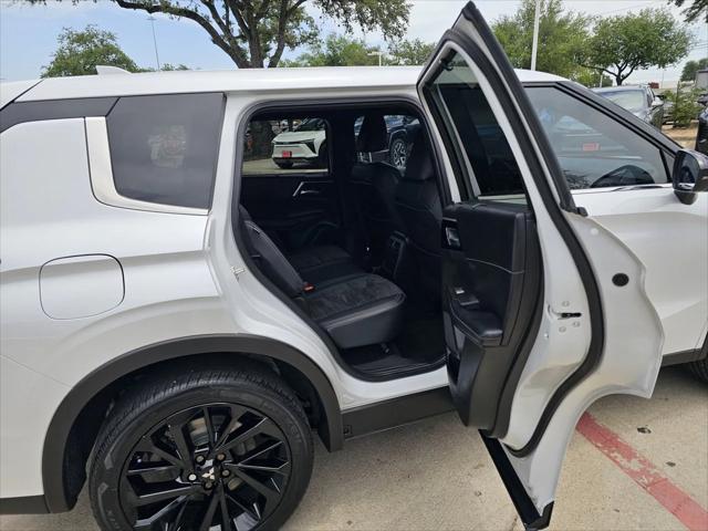 used 2024 Mitsubishi Outlander car, priced at $24,991