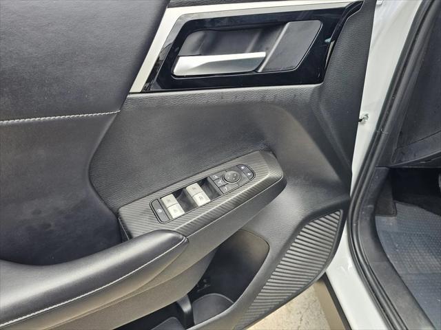 used 2024 Mitsubishi Outlander car, priced at $24,991