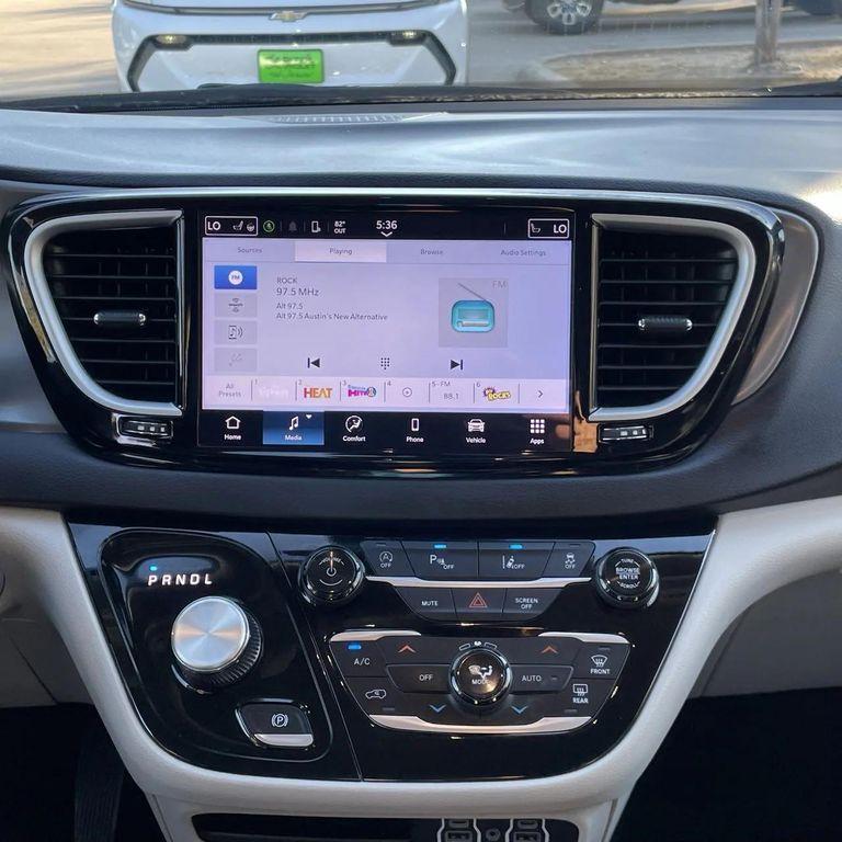 used 2024 Chrysler Pacifica car, priced at $24,300