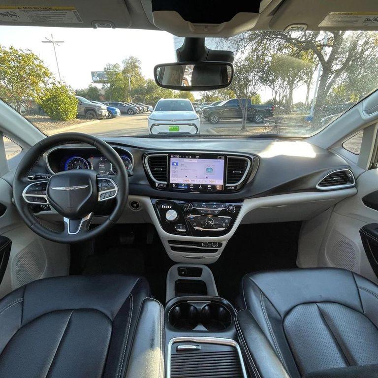 used 2024 Chrysler Pacifica car, priced at $24,300