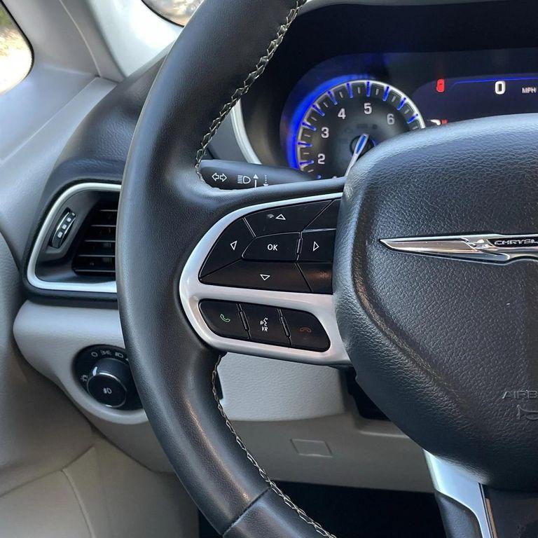 used 2024 Chrysler Pacifica car, priced at $24,300