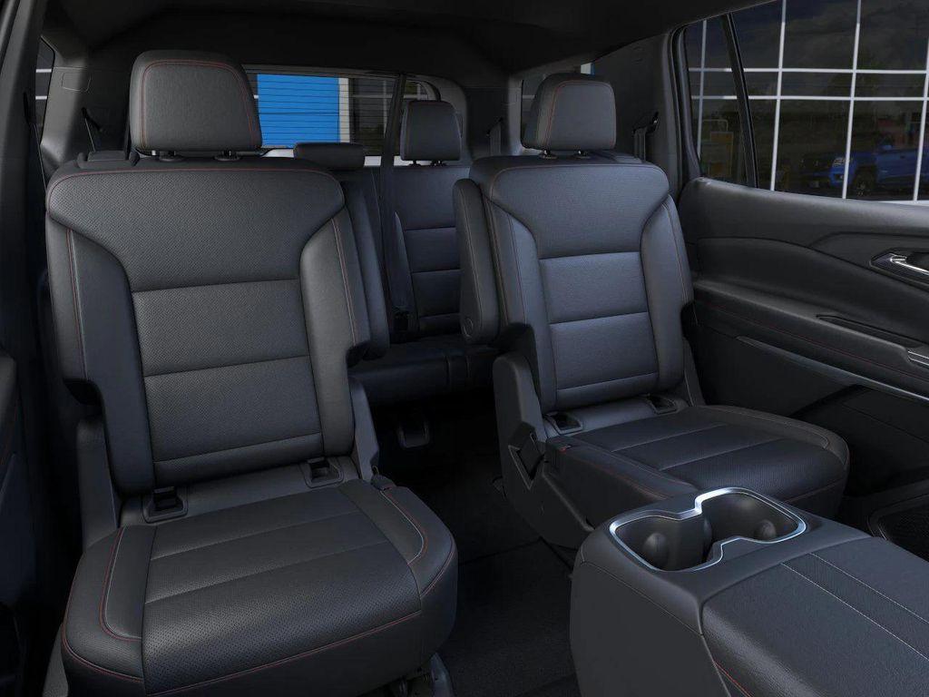 new 2026 Chevrolet Traverse car, priced at $53,320