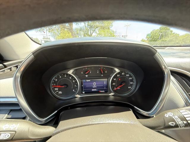 used 2022 Chevrolet Equinox car, priced at $22,791